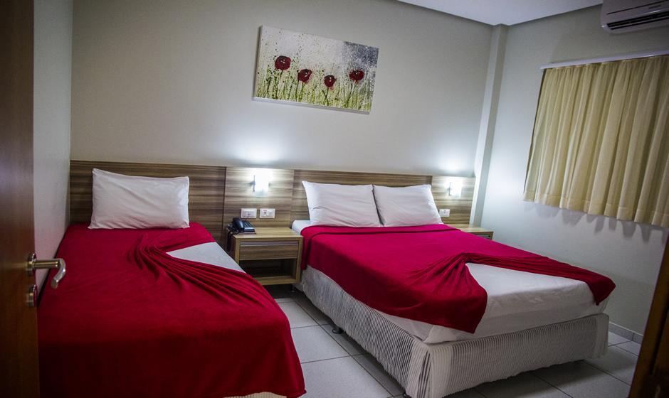Hotel Baeza Goiatuba Δωμάτιο φωτογραφία